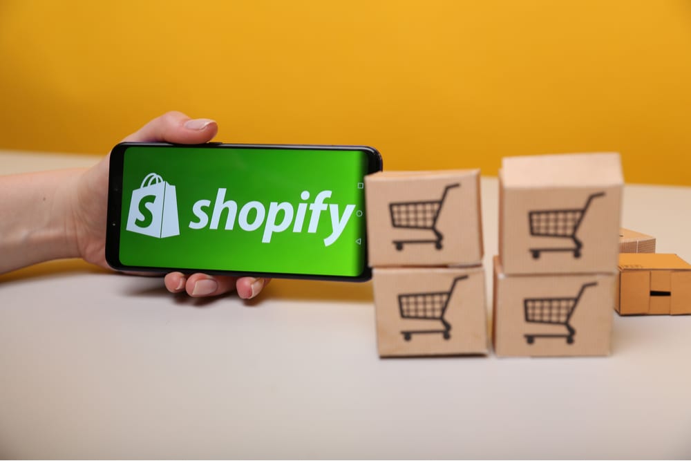 shopify product labels